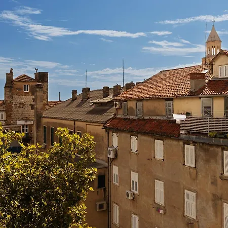 Antique Appartement *