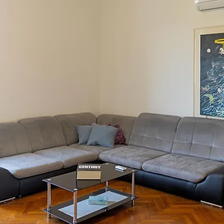 Antique Appartement *