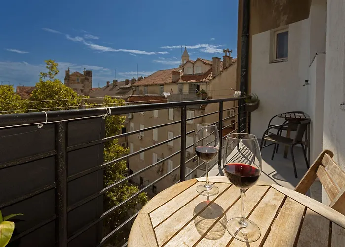 Апартаменти Antique Спліт