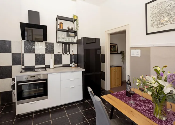 Antique * Спліт